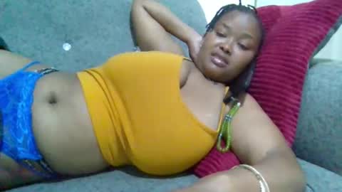 pretty_doli online show from January 14, 11:18 am