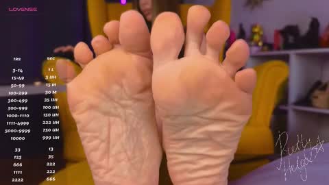 pretty_helga online show from September 29, 8:57 am