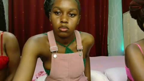 Pretty online show from February 28, 6:34 pm