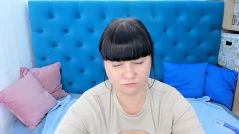 pretty_malika online show from October 21, 3:11 am