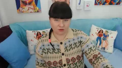 pretty_malika online show from February 3, 6:33 am