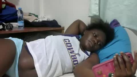pretty_melan online show from June 3, 3:50 pm