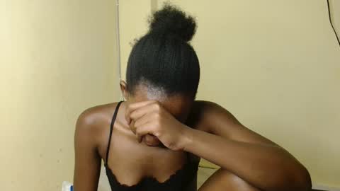 pixel online show from April 18, 9:26 pm