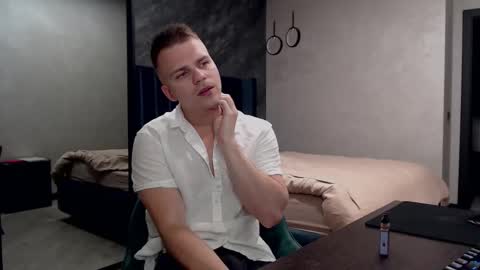 Justin online show from October 11, 5:23 am