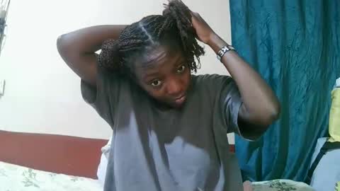 pretty_tiffany1 online show from January 14, 5:32 pm