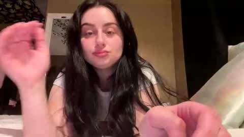 prettybaby22 online show from February 22, 5:44 am