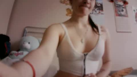 Bella online show from March 16, 9:02 am