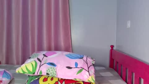 Snapshot of prettybigclit_ebony chatting on September 16, 5:38 pm prettybigclit_ebony online show from September 16, 5:38 pm