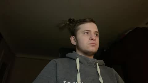 prettyboyhot01 online show from January 22, 6:52 am