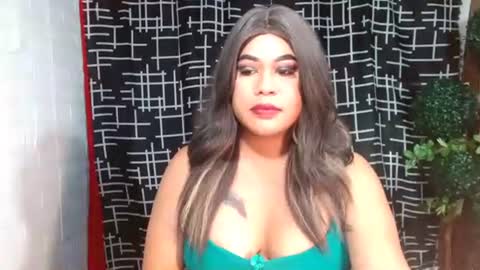 prettydiannara online show from October 7, 3:35 am