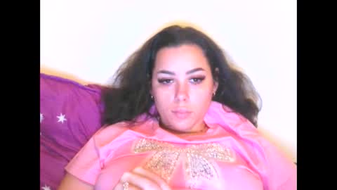 prettyjulliette online show from January 16, 4:38 pm