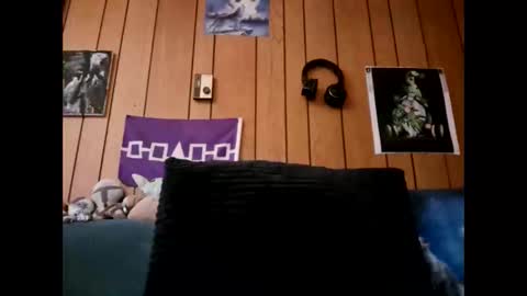 prettysolidd7 online show from September 12, 10:17 am