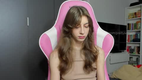 Sophie  next stream will be at Monday  i will wait you guys  online show from October 23, 6:48 am