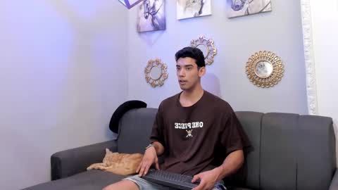 prince_arthur77 online show from March 11, 1:56 pm