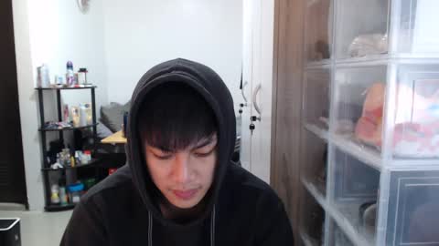 Snapshot of princeadrianx chatting on January 30, 6:32 pm Prince Adrian online show from January 30, 6:32 pm