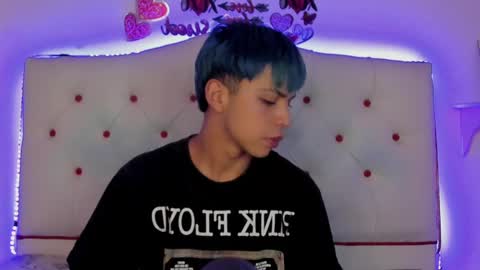 Snapshot of princeapolo_anki chatting on September 22, 8:57 pm Prince online show from September 22, 8:57 pm