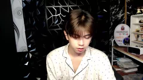 princecalix online show from February 10, 8:56 pm