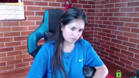 Snapshot of princesa_leia_zathur chatting on September 16, 1:13 pm Leia online show from September 16, 1:13 pm