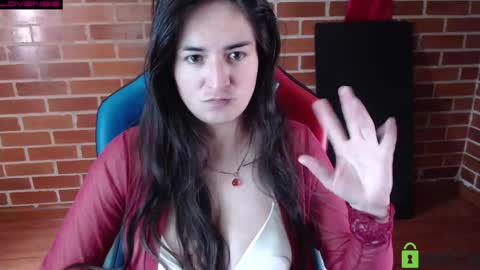 Snapshot of princesa_leia_zathur chatting on October 14, 2:31 pm Leia online show from October 14, 2:31 pm