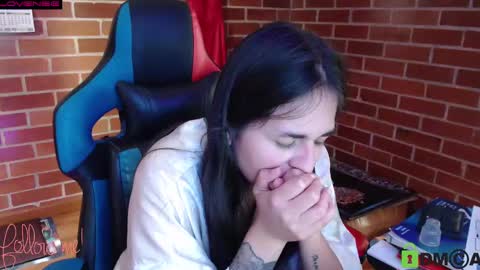 Snapshot of princesa_leia_zathur chatting on February 12, 4:33 pm Leia online show from February 12, 4:33 pm