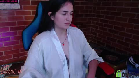 Snapshot of princesa_leia_zathur chatting on February 11, 1:30 pm Leia online show from February 11, 1:30 pm