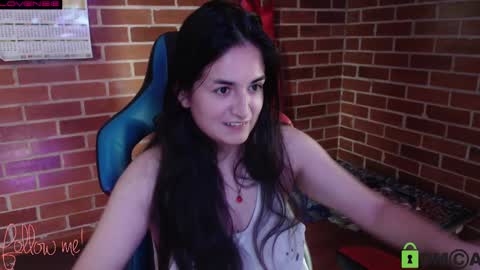 Snapshot of princesa_leia_zathur chatting on March 12, 7:36 pm Leia online show from March 12, 7:36 pm