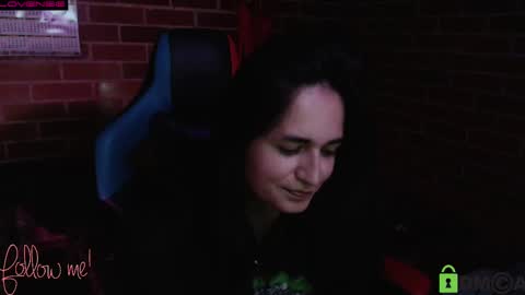 Snapshot of princesa_leia_zathur chatting on March 5, 12:59 am Leia online show from March 5, 12:59 am
