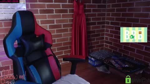 Snapshot of princesa_leia_zathur chatting on March 11, 1:12 pm Leia online show from March 11, 1:12 pm