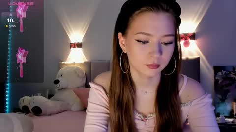 Princess Diana online show from September 21, 7:18 pm