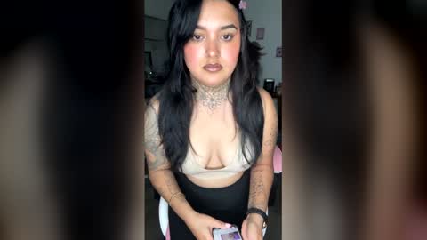 princess_saiyan online show from April 15, 2:26 am