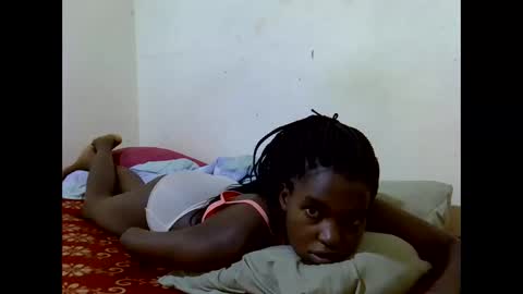 princess_scovia online show from June 8, 3:29 am