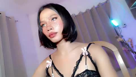 Snapshot of princess_stella69 chatting on October 4, 10:13 am STELLA MAE online show from October 4, 10:13 am