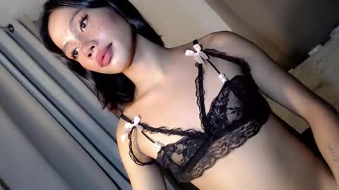 Snapshot of princess_stella69 chatting on October 13, 2:19 pm STELLA MAE online show from October 13, 2:19 pm
