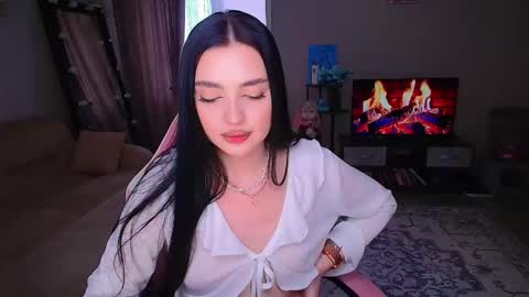 princessamira1 online show from May 7, 12:01 pm