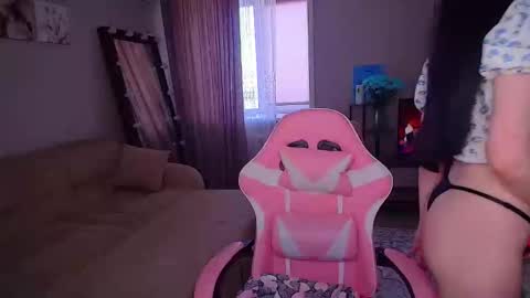princessamira1 online show from May 4, 10:55 am