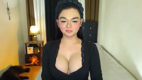 PrincessDONT FORGET TO FOLLOW ME online show from June 1, 1:29 am