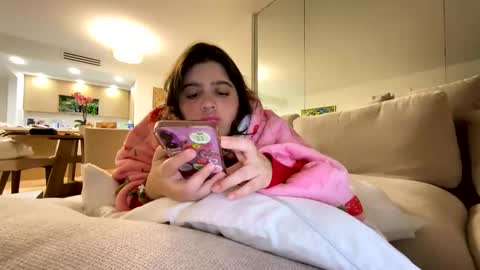 princessviccxo online show from March 14, 4:05 am