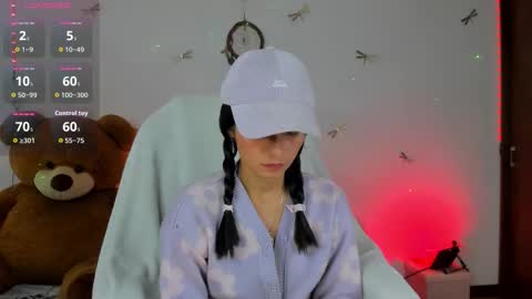 princessluna_14 online show from September 18, 8:35 pm