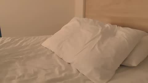 Kris3 online show from February 13, 3:18 am