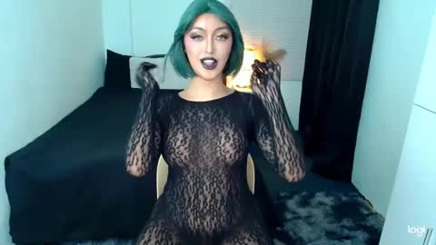 Love online show from March 4, 11:19 am