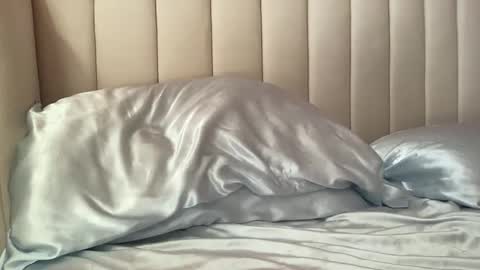 prncesspuss online show from October 24, 11:38 pm