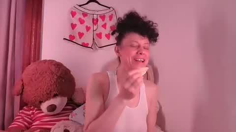 professorhushh online show from January 18, 11:52 am