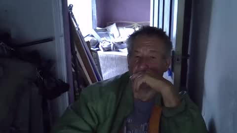 projectorepson online show from September 9, 5:57 pm