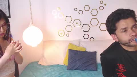 Adris  Juan online show from December 19, 5:25 am