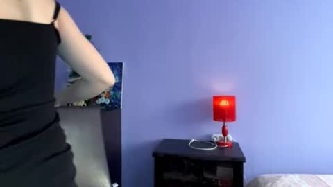 Scarlet online show from January 9, 6:30 am