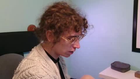 prxscillia_tx online show from December 19, 5:52 pm