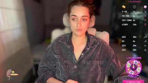 Queen of Pain online show from September 14, 1:56 pm