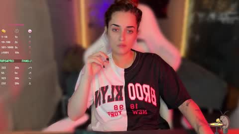 Queen of Pain online show from November 13, 3:58 pm