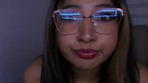 Mara online show from December 3, 4:20 am