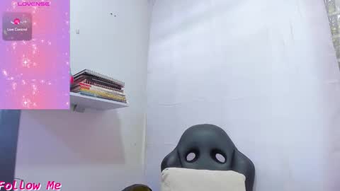 Snapshot of psique_naughty2 chatting on September 26, 5:54 pm psique_naughty2 online show from September 26, 5:54 pm